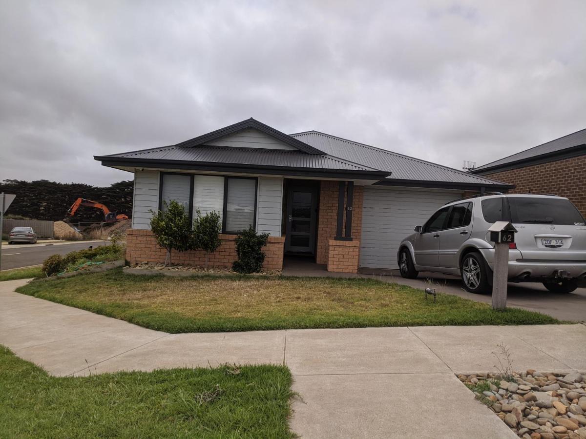 Your Home Away From Home Warrnambool Exterior photo